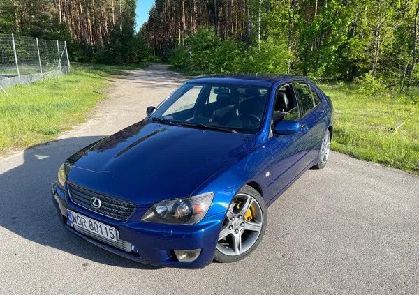 lubań Lexus IS cena 27900 przebieg: 292000, rok produkcji 1999 z Lubań